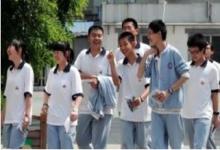 教育部：允许学生按学校款式自行制作校服