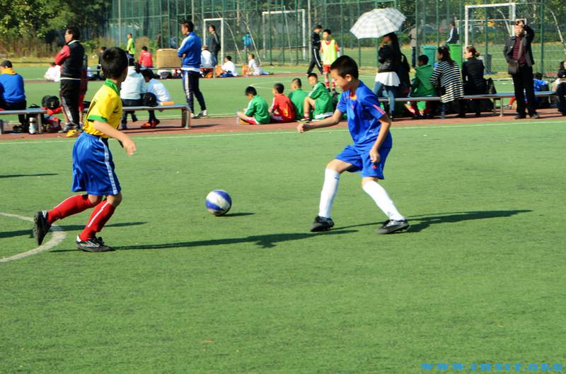 青少年足球训练要点：个体优势与其组成的集体优势
